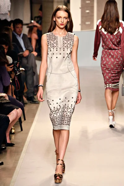Look 6